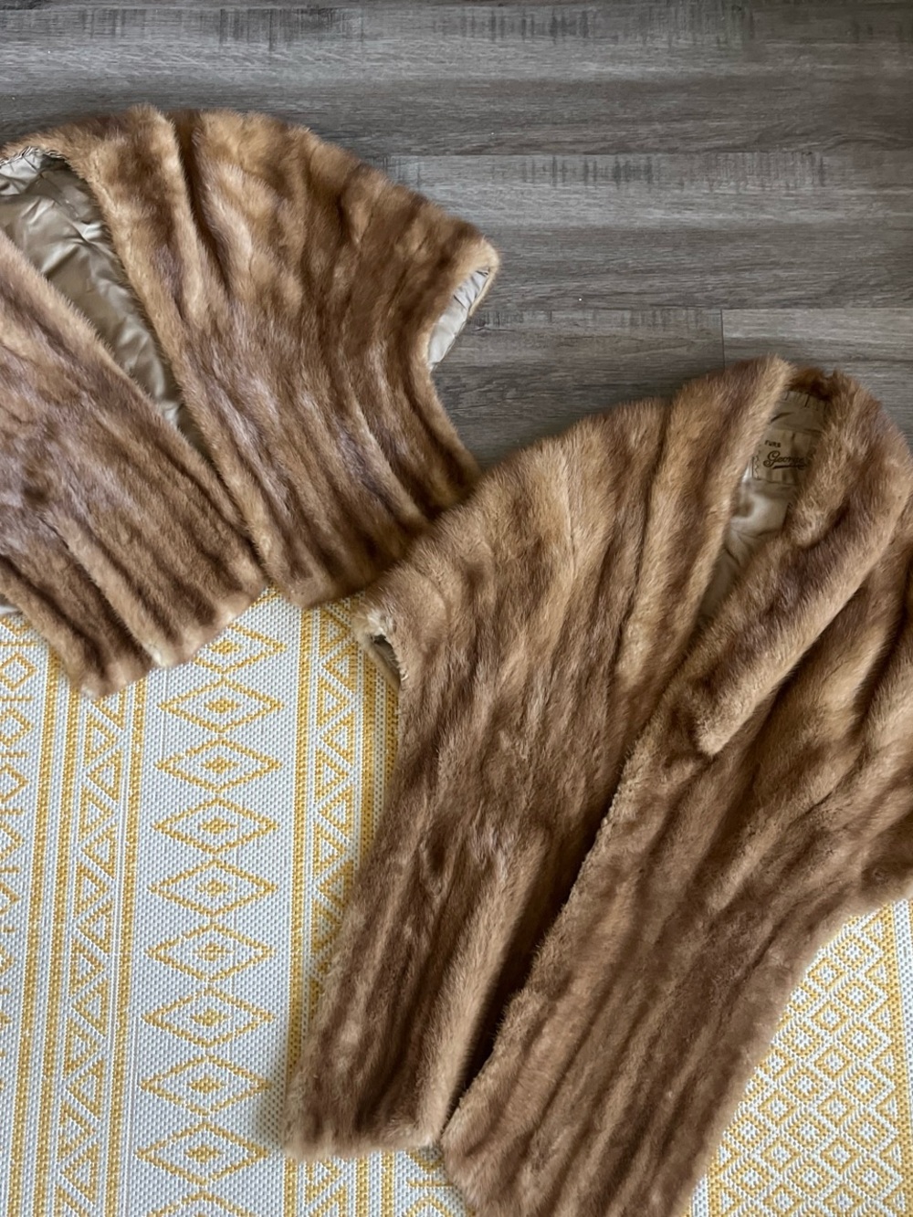Genuine fur capelets